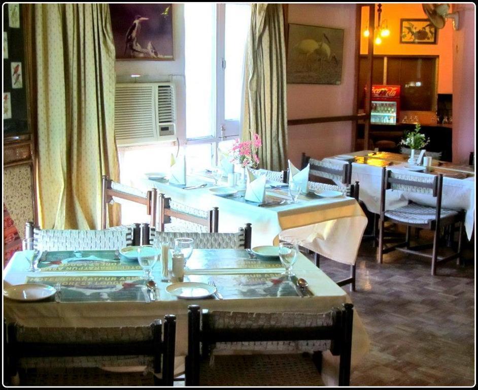 Hotel Bharatpur Ashok المظهر الخارجي الصورة